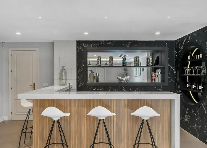 In Great Location * Marbella