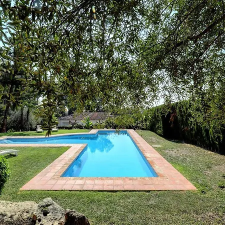 In Great Location Villa *
