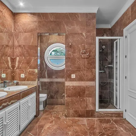 In Great Location * Marbella