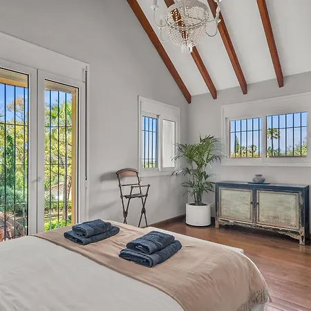 Villa In Great Location *