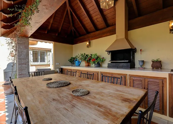 In Great Location Villa *