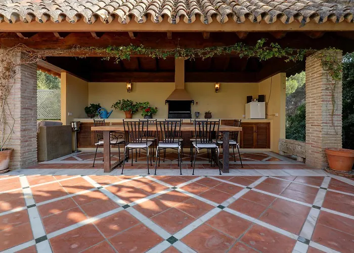 In Great Location Villa *