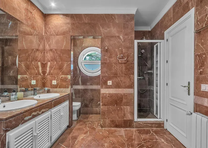 In Great Location * Marbella